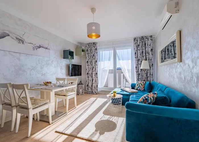 Flexible Selfcheckins 30 - Zagreb - Garage - Electric Vehicle Ccharger - Big Loggia - New - Apartments Repinc 30